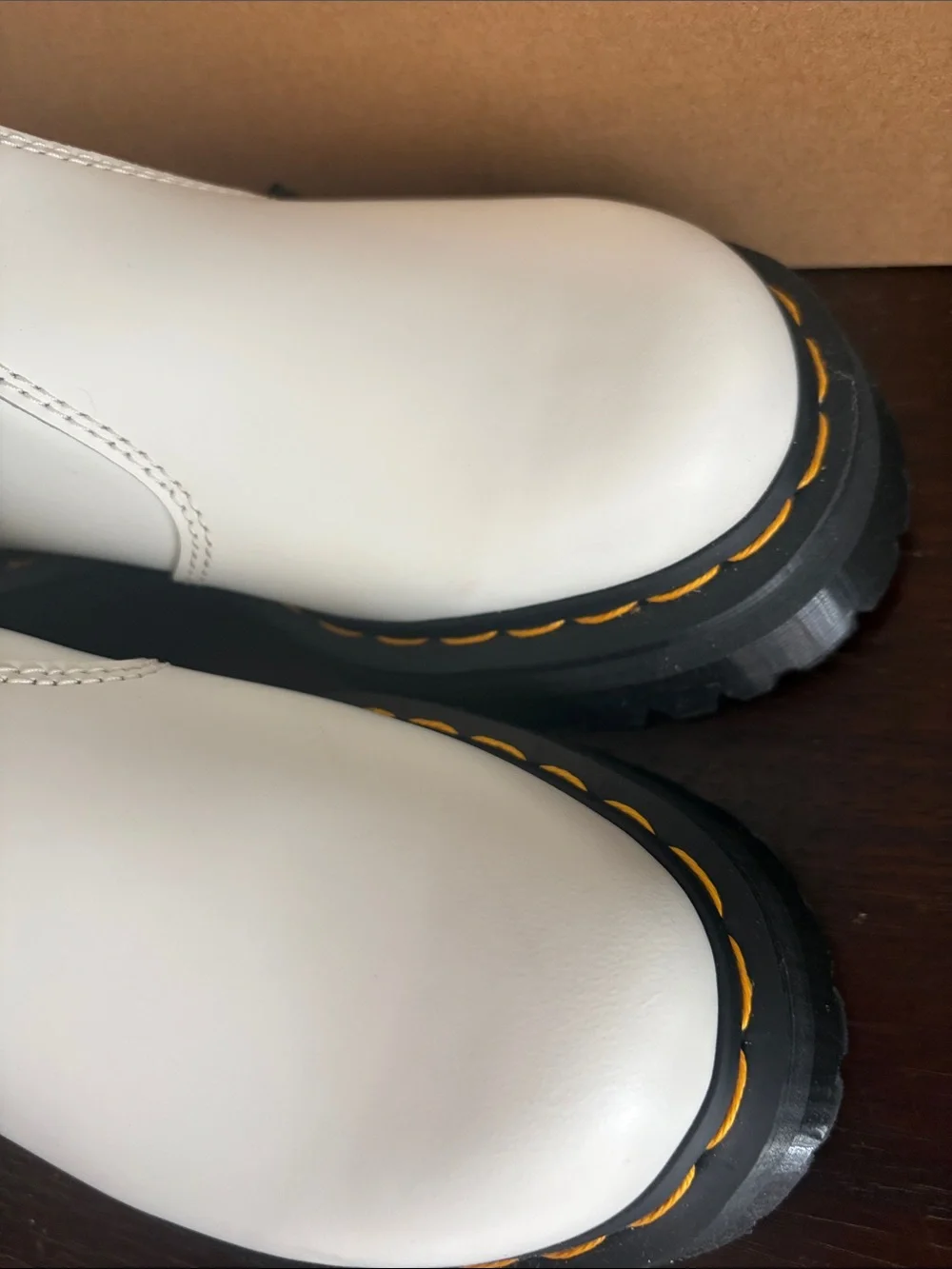 Doc Martens - white platform - New